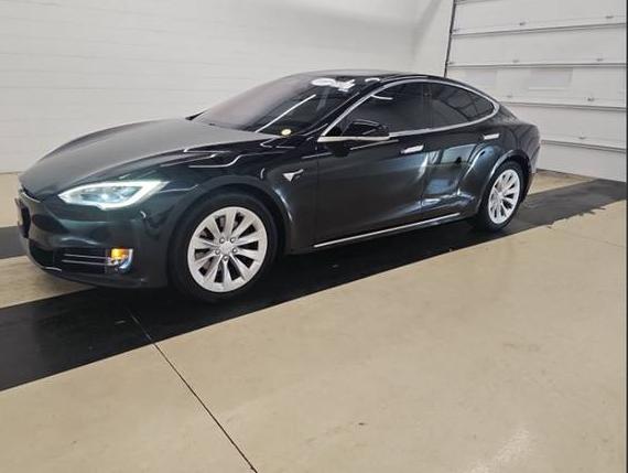 TESLA MODEL S 2018 5YJSA1E28JF234217 image